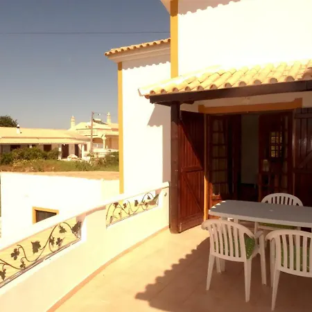 Cip V4 Piri Piri Villa