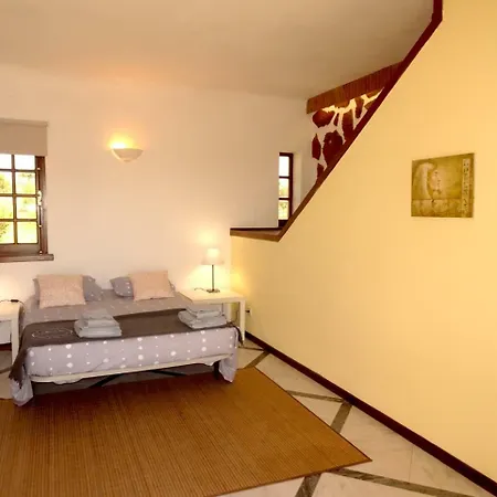 Villa Cip V4 Piri Piri