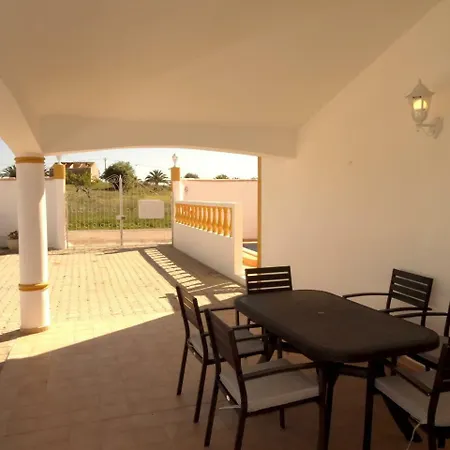 Cip V4 Piri Piri Vila